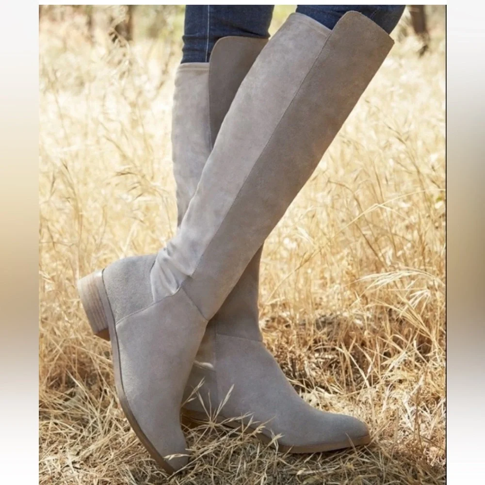 NWOT Sz 11 Sole Society Calypso Knee-High Boots can fit Wide Calf Mushroom
